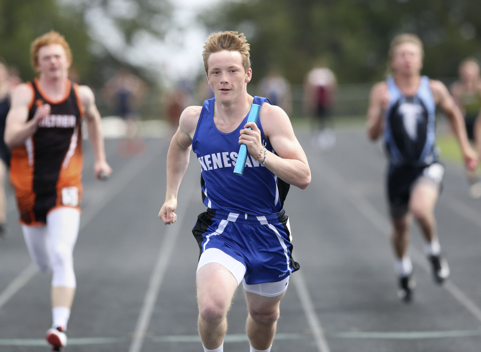 p05-11-19KENtrackD6relay400.jpg